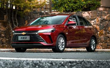 Chevrolet Monza II Рестайлинг Седан