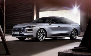 Ford Mondeo VI Седан