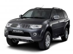 Mitsubishi Pajero Sport II