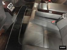В ходе работ необходимо разобрать заднюю часть салона  Mercedes S600