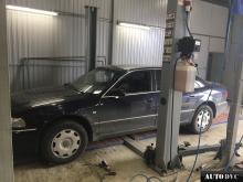 Общий вид Audi A8L после установки проставок