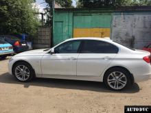 Общий вид BMW 3 после установки проставок