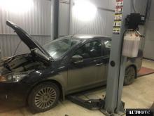 Общий вид Ford Focus 2 после установки проставок