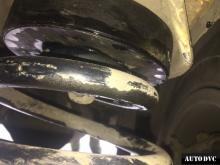 Пружина Ford Galaxy с установленной проставкой
