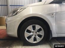 Передняя часть Hyundai Solaris после установки проставок