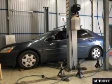 Общий вид Honda Accord до установки проставок