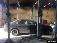 Общий вид Hyundai Sonata V (NF) после установки проставок