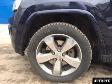 Передняя часть Jeep Grand Cherokee после установки проставок