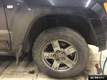 Передняя часть Jeep Grand Cherokee после установки проставок
