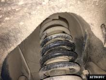 Стойка Jeep Grand Cherokke без установленной проставки