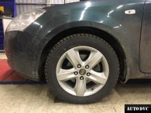 Передняя часть Kia Cee'd I до установки проставок 