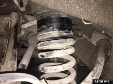 Стойка Mercedes ML с установленной проставкой