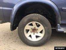 Задняя часть Mitsubishi Pajero после установки проставок