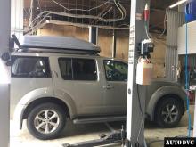 Общий вид Nissan Pathfinder до установки проставок