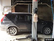 Общий вид Nissan X-Trail II до установки проставок