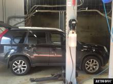 Общий вид Nissan X-Trail II после установки проставок