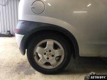 Задняя часть Opel Corsa до установки проставок