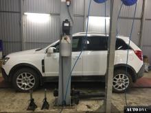 Общий вид Opel Antara после установки проставок