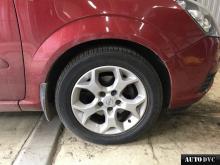 Передняя часть Opel Zafira до установки проставок