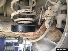 Стойка Opel Zafira с установленной проставкой