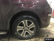 Передняя часть Ssang Yong Stavic до замены проставки
