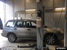 Общий вид Subaru Forester посл установки проставок