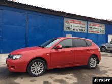 Общий вид Subaru Impreza после установки проставок