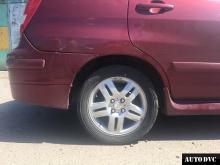 Задняя часть Suzuki Swift после установки проставок